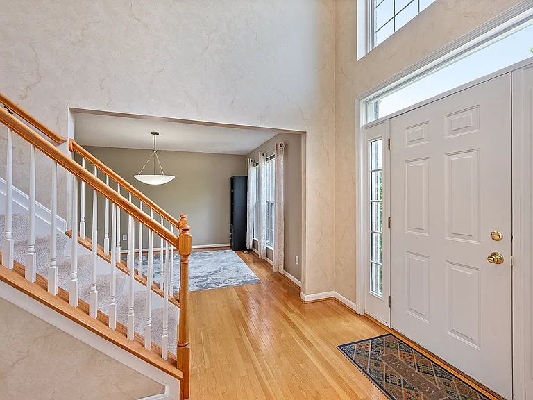 5852 Running Fox Ln — Photo 4