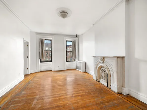 323 President Street image 11 of 13