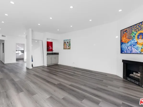 1727 S Bentley Ave #209, Los Angeles, CA 90025