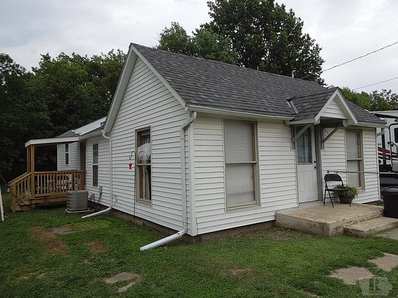 3rd image of 917 South Ave