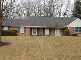 43 Covered Bridge Ln, Newark, DE 19711