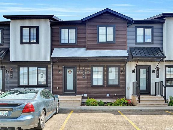 3rd image of 2715 Narcisse Dr #108