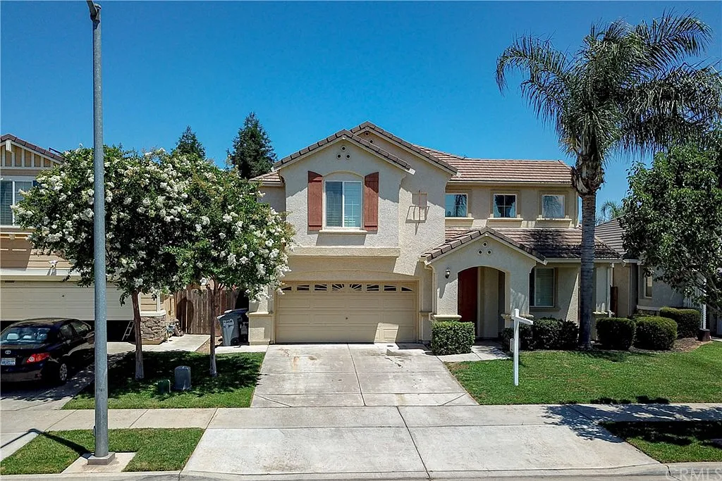 1261 Baxter Dr photo 1