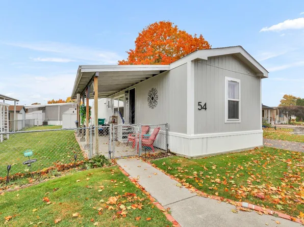 21725 E Wellesley Ave Trailer 54, Otis Orchards, WA 99027