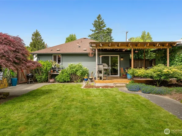 11008 2nd Avenue S, Seattle, WA 98168