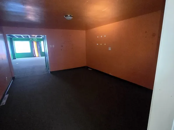 1902 Brownsville Rd #1, Pittsburgh, PA 15210