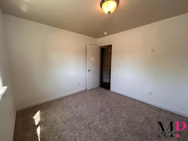 12304 W Havencrest Dr — Photo 17