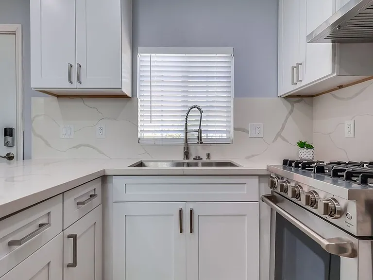 6504 W 84th Pl — Photo 14