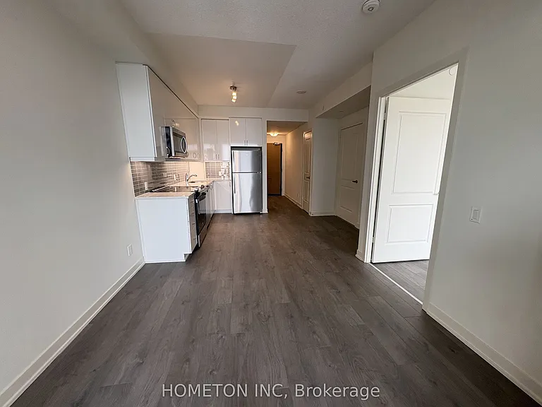 4955 Yonge St #2301 — Photo 12