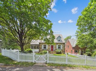 1802 N Wakefield St, Arlington, VA 22207