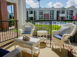 111 S Palm Dr #105, Brunswick, GA 31525