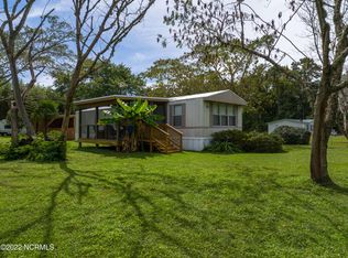 211 Tar Landing Rd, Holly Ridge, NC 28445