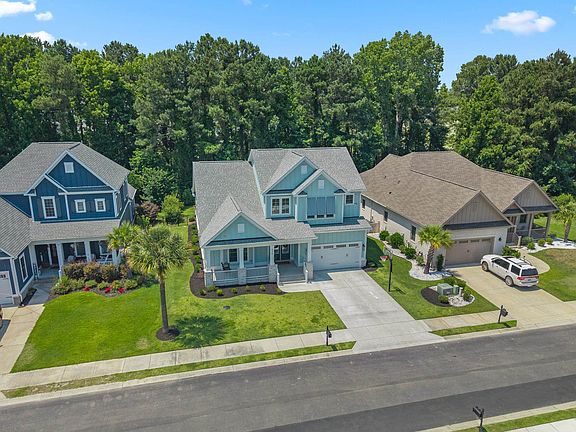 2nd image of 436 Plantation Oaks Dr.