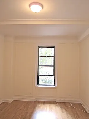 Rented by Stonecrest Realty | media 10