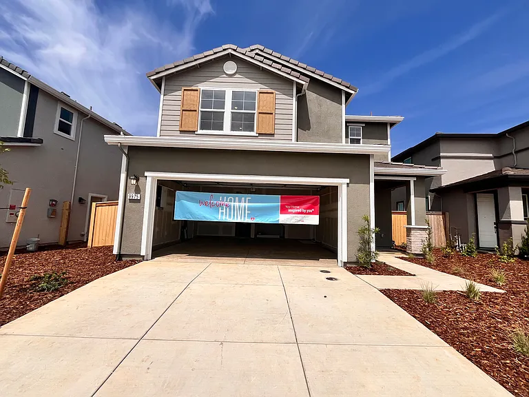9975 Windage Way — Photo 12