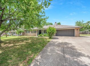 704 Turtle Creek Dr, Rogers, AR 72756