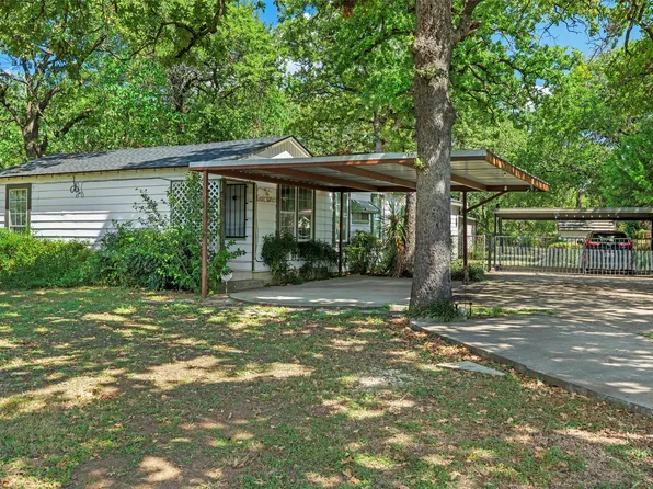 5325 Trentman St, Fort Worth, TX 76119
