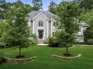 15 Hillside Dr, Georgetown, MA 01833