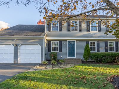 28 Newbridge Circle, Cheshire, CT, 06410