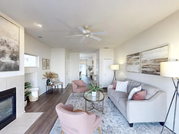 4405 Desert Lily Ct SE, Rio Rancho, NM 87124