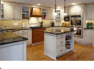 500 Stanwick Rd, Moorestown, NJ 08057