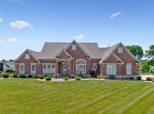 713 Westlake Dr, Troy, MO 63379