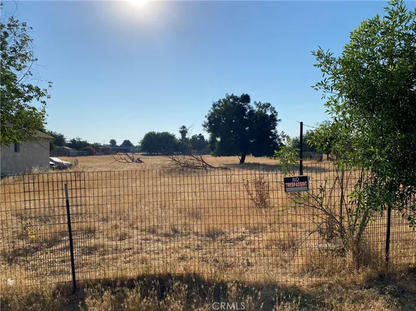 150 S P St, Merced, CA 95341