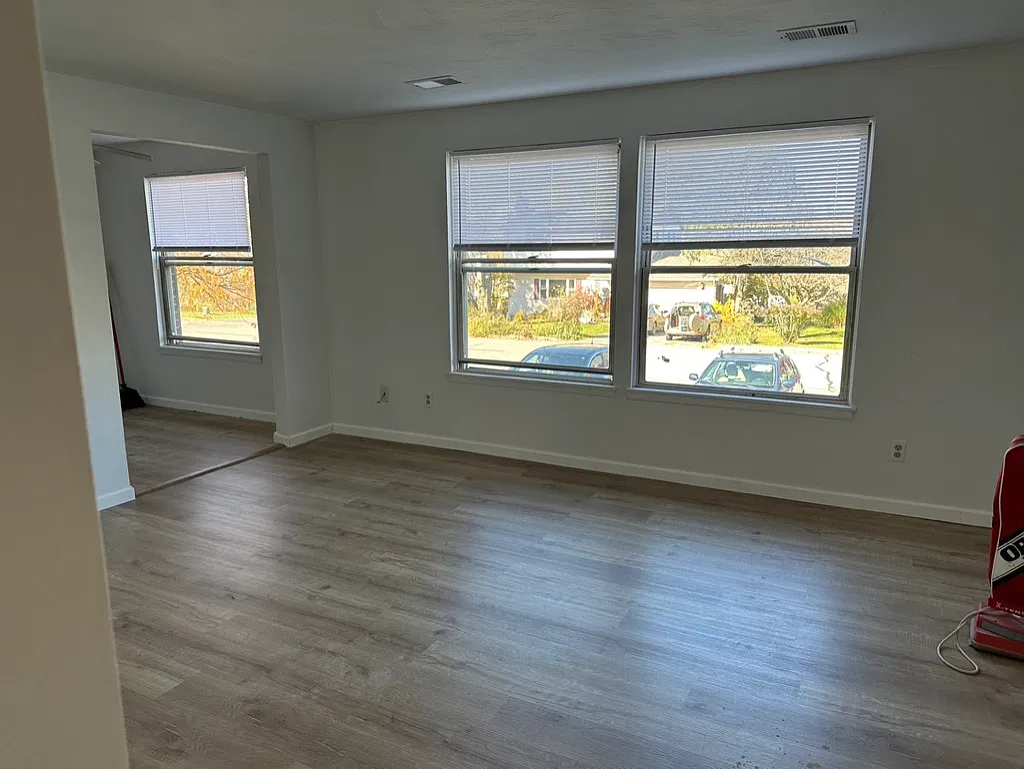 2 bed, 850 sqft, $1,350 — Photo 4