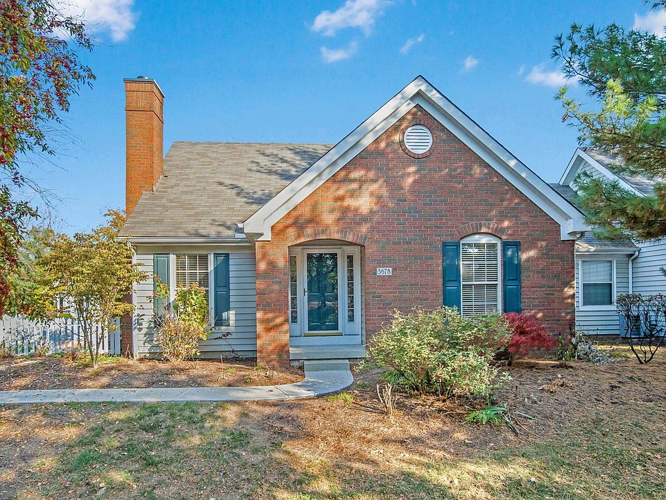 1st image of 3678 Lakestone Cir