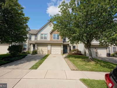 54 Sandhurst Dr, Mount Laurel, NJ, 08054