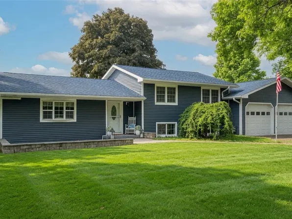 3060 N Triphammer Rd, Lansing, NY 14882