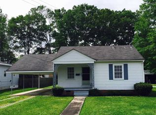 239 S Washington St, Durant, MS 39063