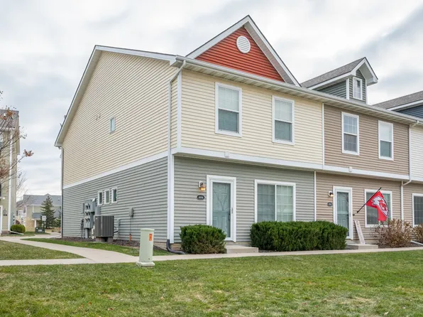 6936 Jack London Dr, Johnston, IA 50131
