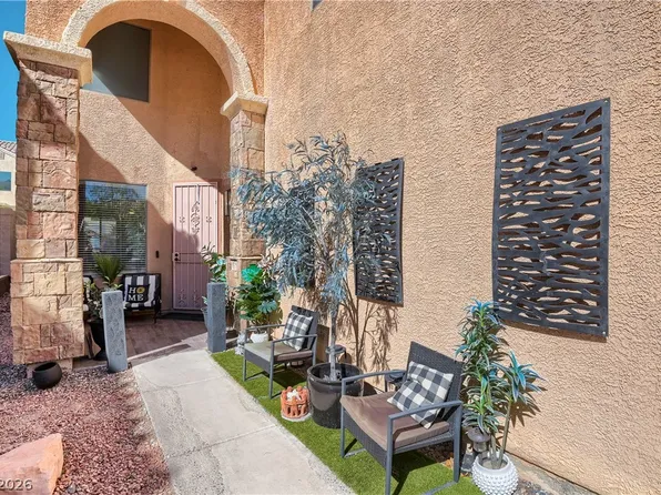 9008 Townbridge Ave, Las Vegas, NV 89149