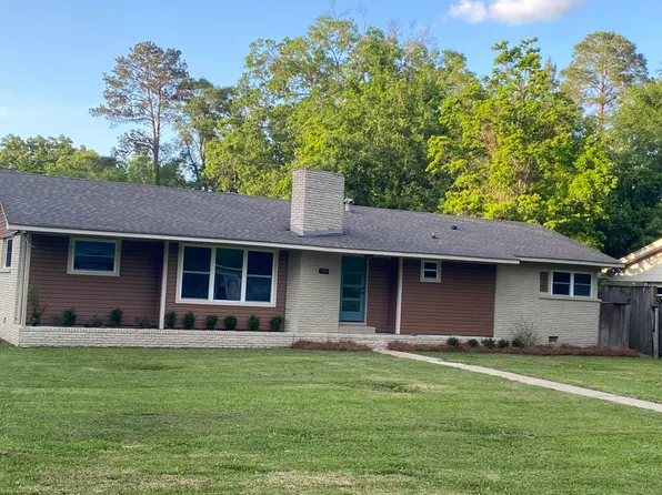 3105 Delwood Dr, Hattiesburg, MS 39401