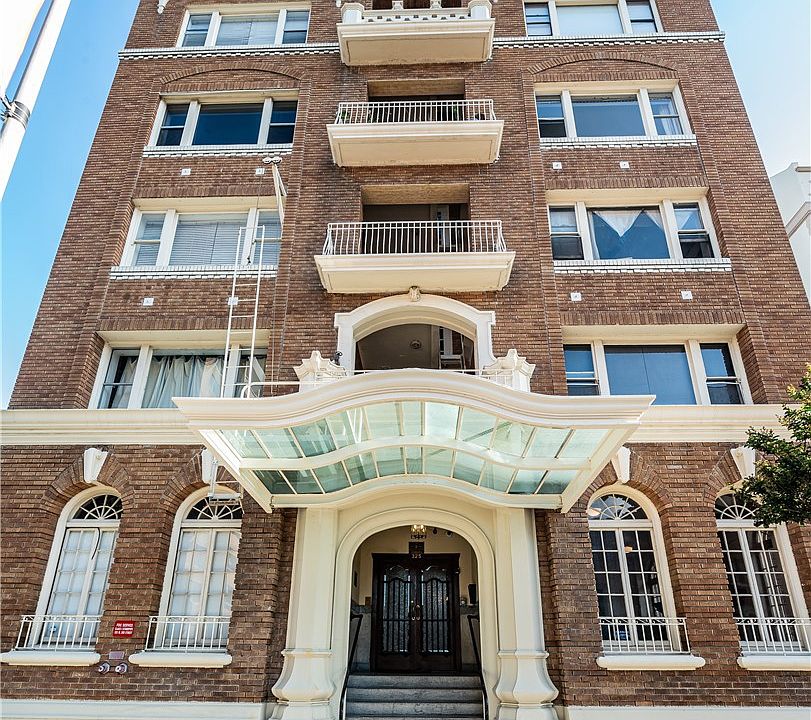 1st image of 325 W 3rd St Unit 106