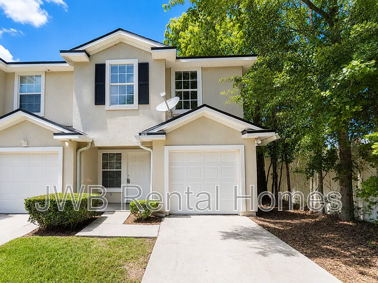 6501 Timmerman Ct — Photo 1