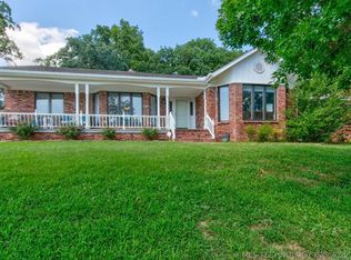 1225 Renaissance Dr, Sand Springs, OK 74063