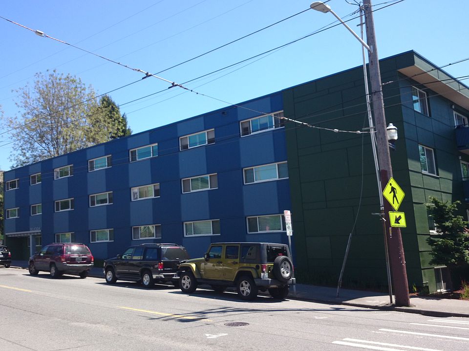 2nd image of 126 10th Ave E