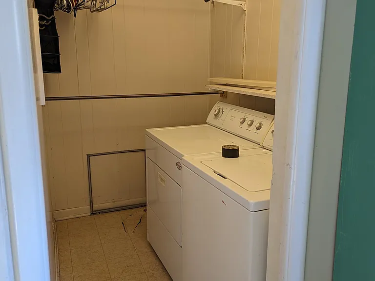 1473 Southeast Ave — Photo 7