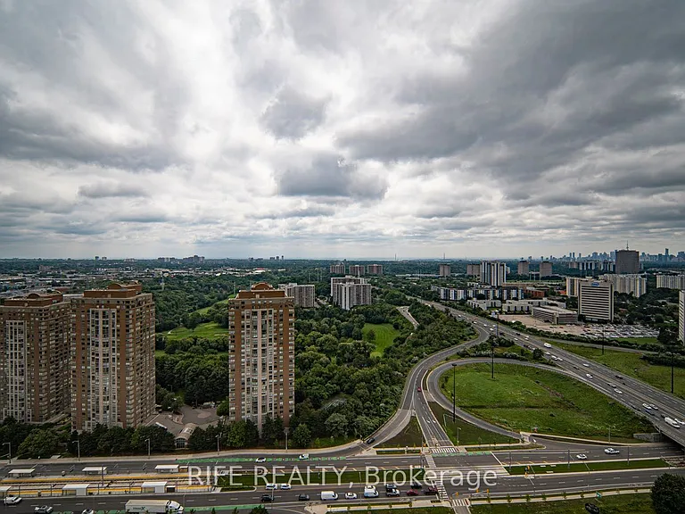 181 Wynford Dr #3301 — Photo 8