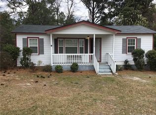 1468 Vass Rd, Spring Lake, NC 28390