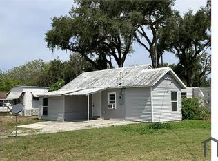 38445 Corey St, Zephyrhills, FL 33542