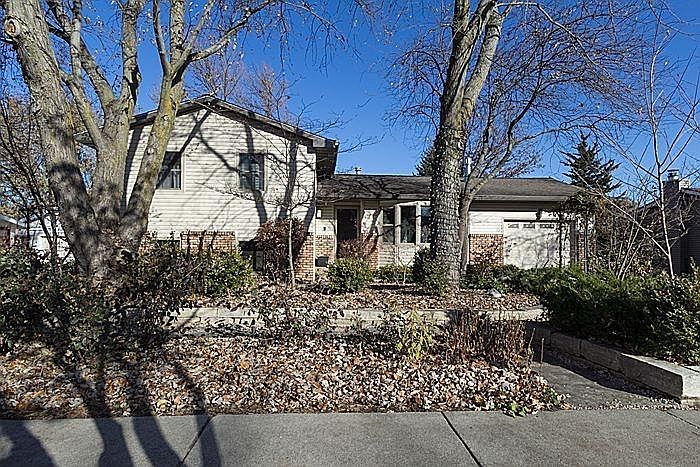 1st image of 5021 Emerson Dr