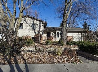 5021 Emerson Dr, Ames, IA 50014