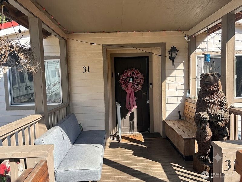 3rd image of 31 Spruce Lane