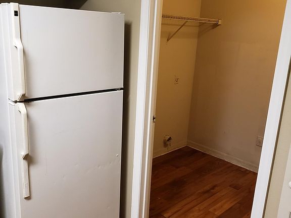 3rd image of 4057 Crockers Lake Blvd APT 2521