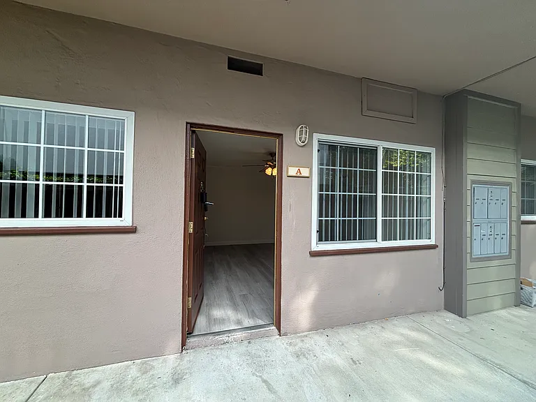 1309 Mills St #A — Photo 6