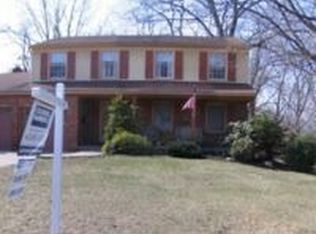 1046 Cork Dr, Bethel Park, PA