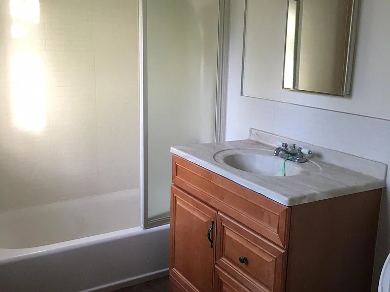 660 Roble Ave #4 — Photo 2